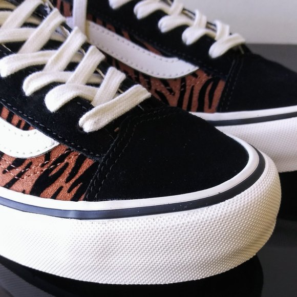 Vans Women's / Unisex Style 36 Decon Sf Leather / Suede Low-Top Sneaker - Picture 3 of 13